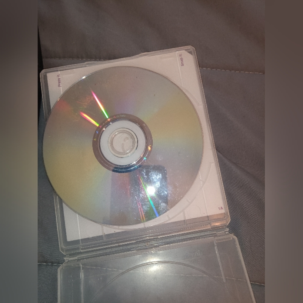 Movie Bundle - Picture 2 of 4